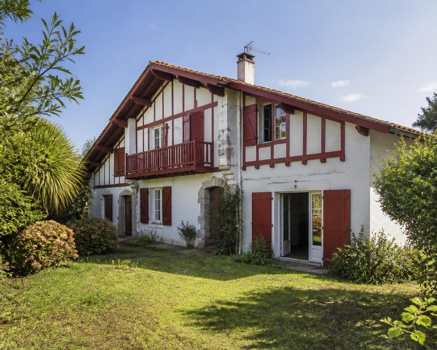 découvrez nos conseils essentiels pour réussir la rénovation de votre maison à anglet. guide pratique pour un projet immobilier réussi et une transformation optimale.